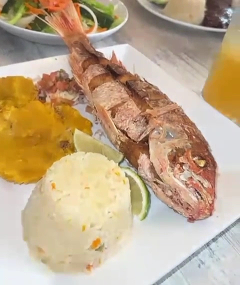 El Atlacatl Restaurante-2